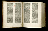 Image of the Gutenberg Bible open to pages 009 verso and 010 recto.